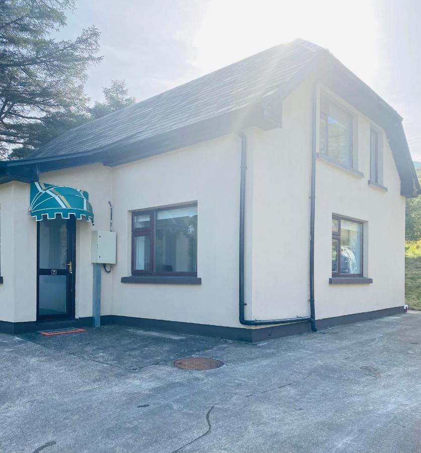 Townhouse Leenane Leenaun Exterior photo