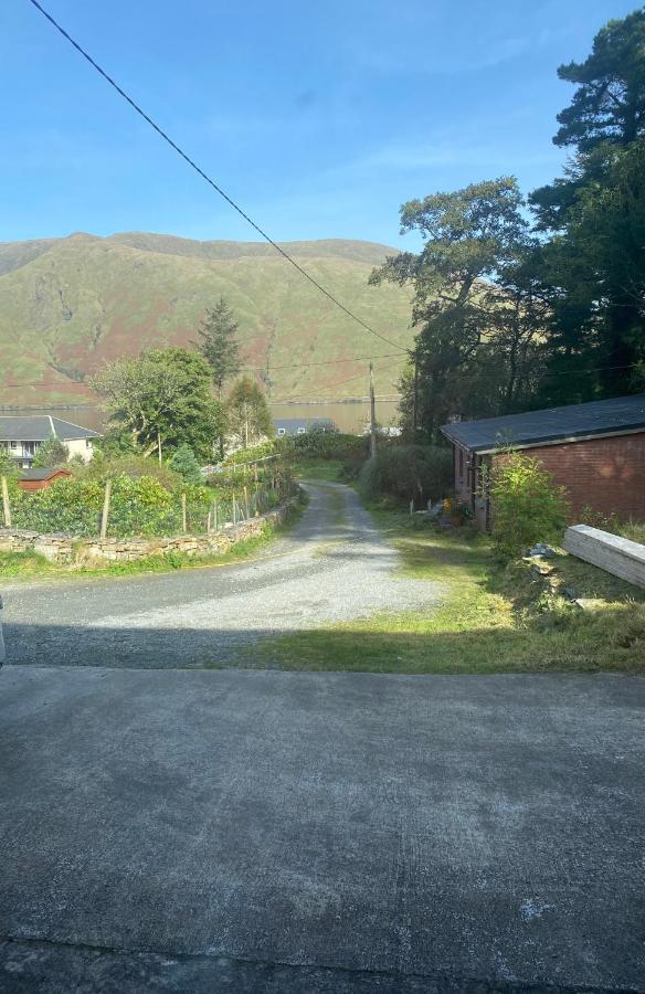 Townhouse Leenane Leenaun Exterior photo